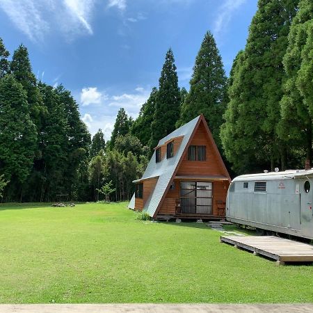 Guesthouse Coco Garage Kirishima Εξωτερικό φωτογραφία