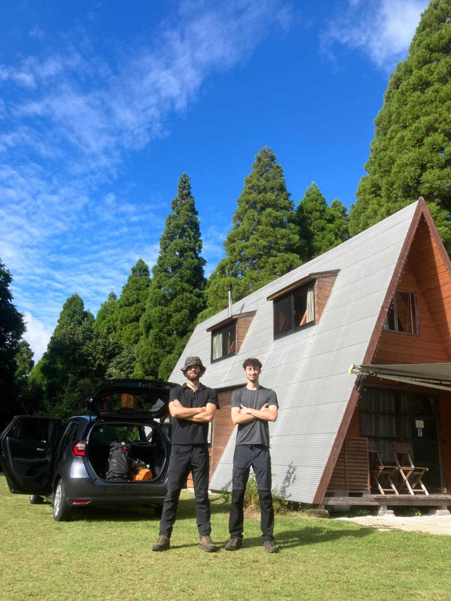 Guesthouse Coco Garage Kirishima Εξωτερικό φωτογραφία